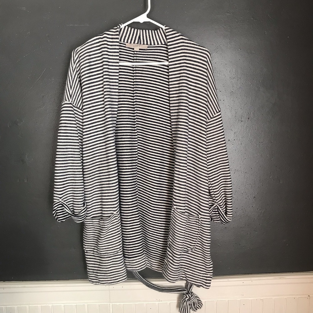 Loft Belted Cardigan Size Large